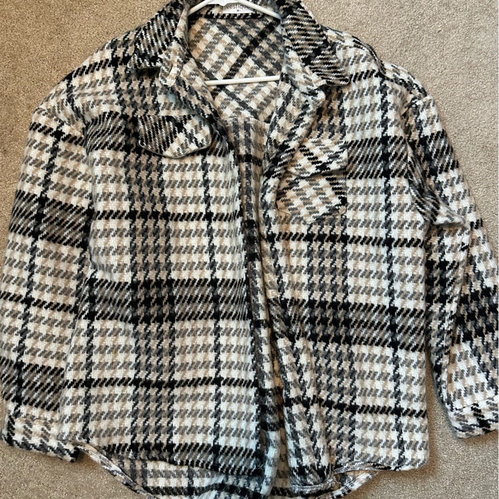 Vestique Patterned Shacket - image 2